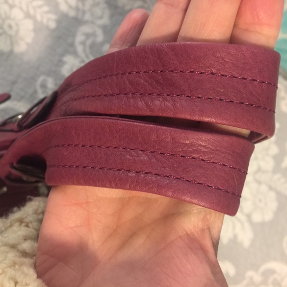 EUC B. Makowsky Sonoma leather Tote - Picture 4 of 6